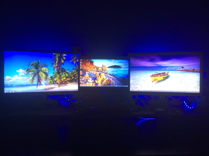 Monitors Centered at Optimal Height