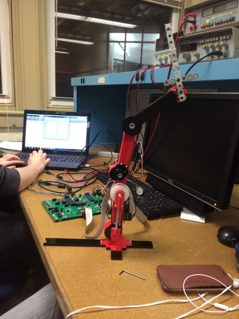 Robot Arm with Custom End Effector